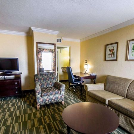 Quality Inn Ormond Beach Oceanfront Екстериор снимка