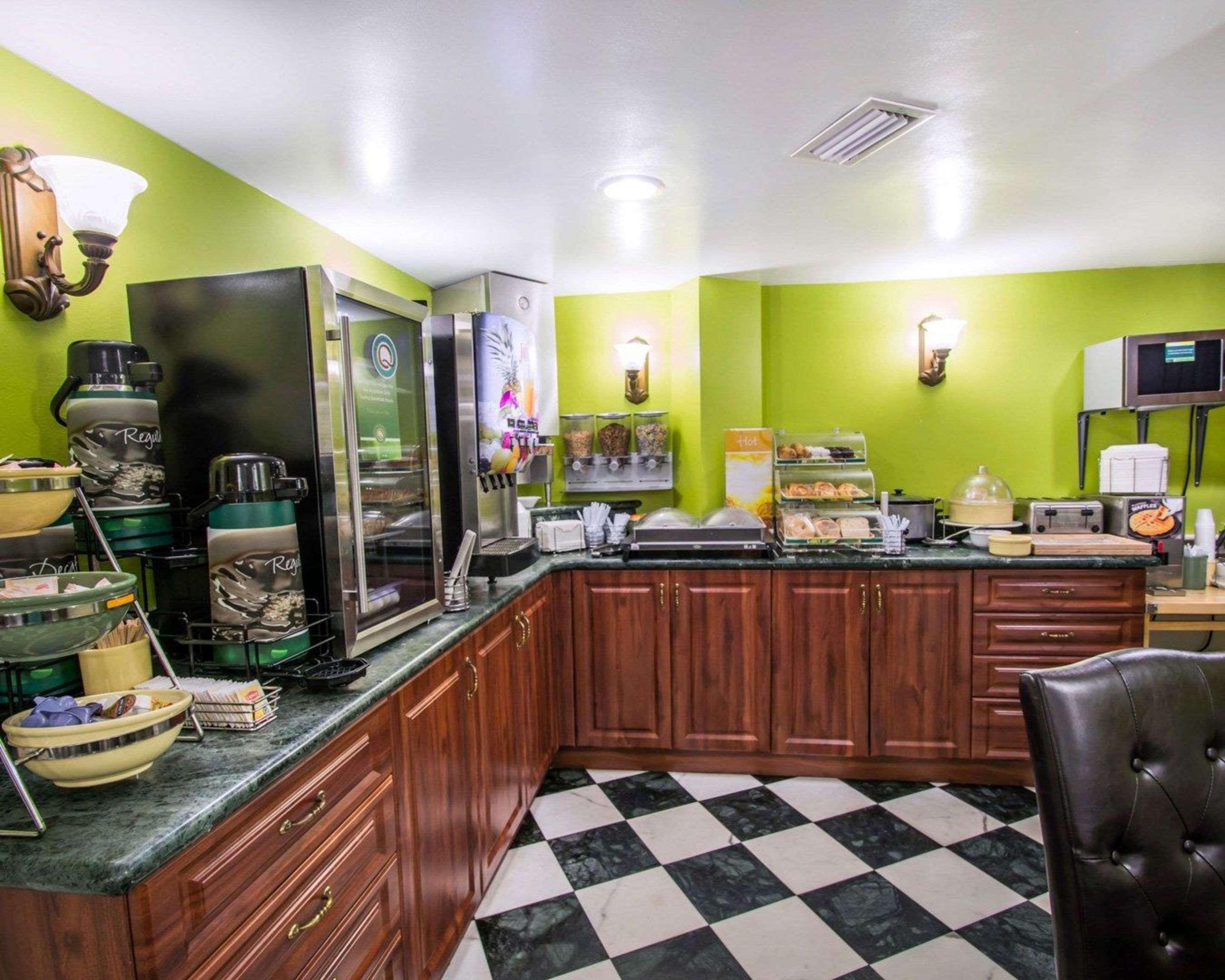 Quality Inn Ormond Beach Oceanfront Екстериор снимка
